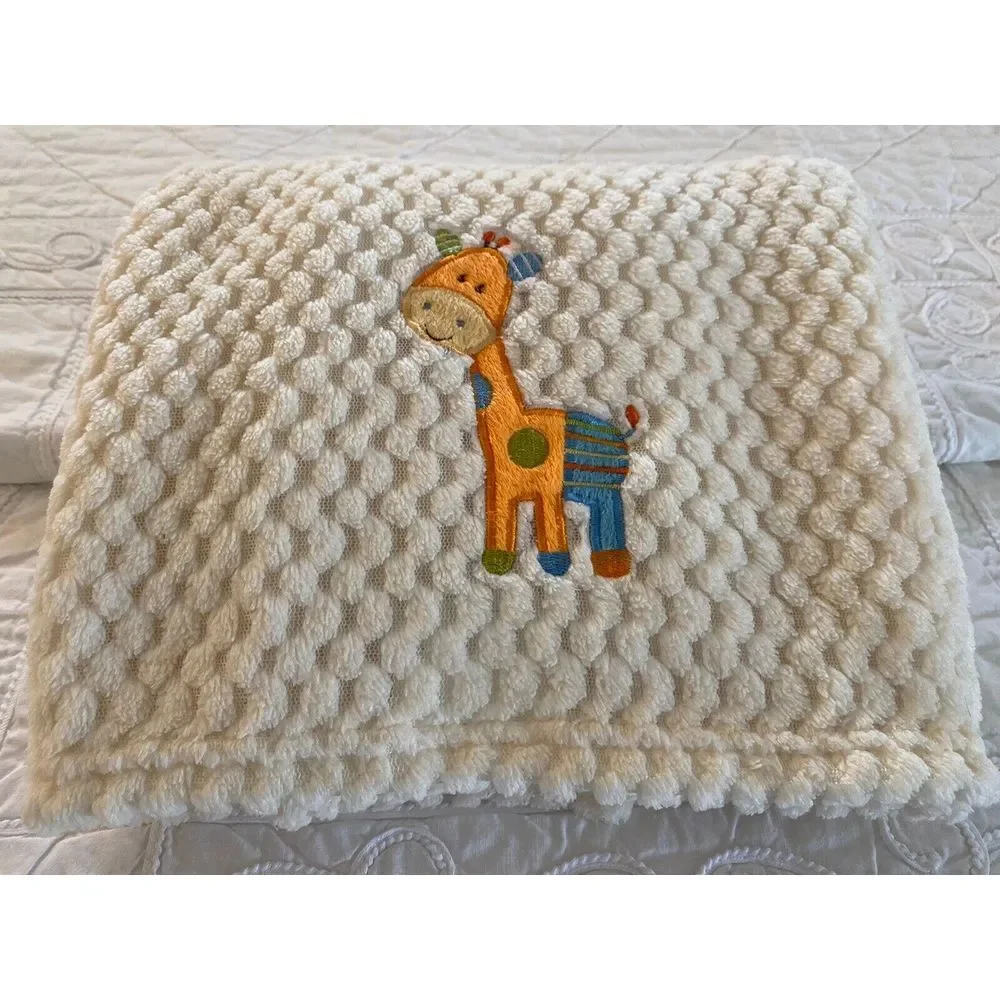 Vintage NoJo Cuddle Me Baby‎ Blanket Cream Orange Giraffe Embossed Soft 30 X 40